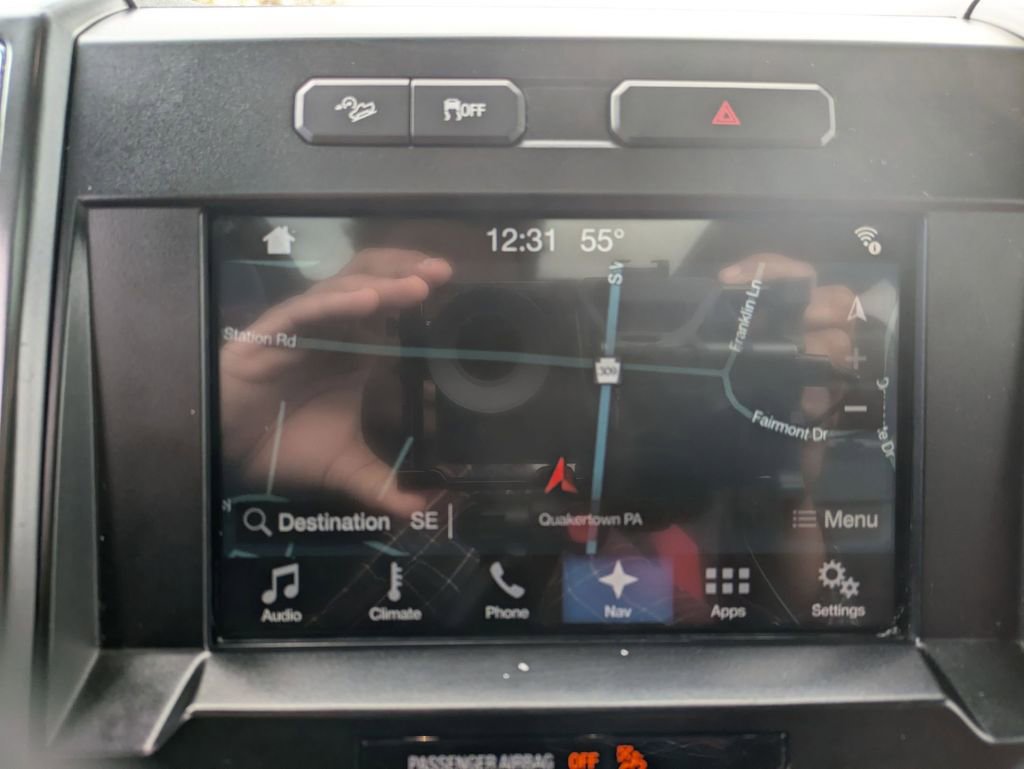 Used 2017 Ford F150 Lariat image 18