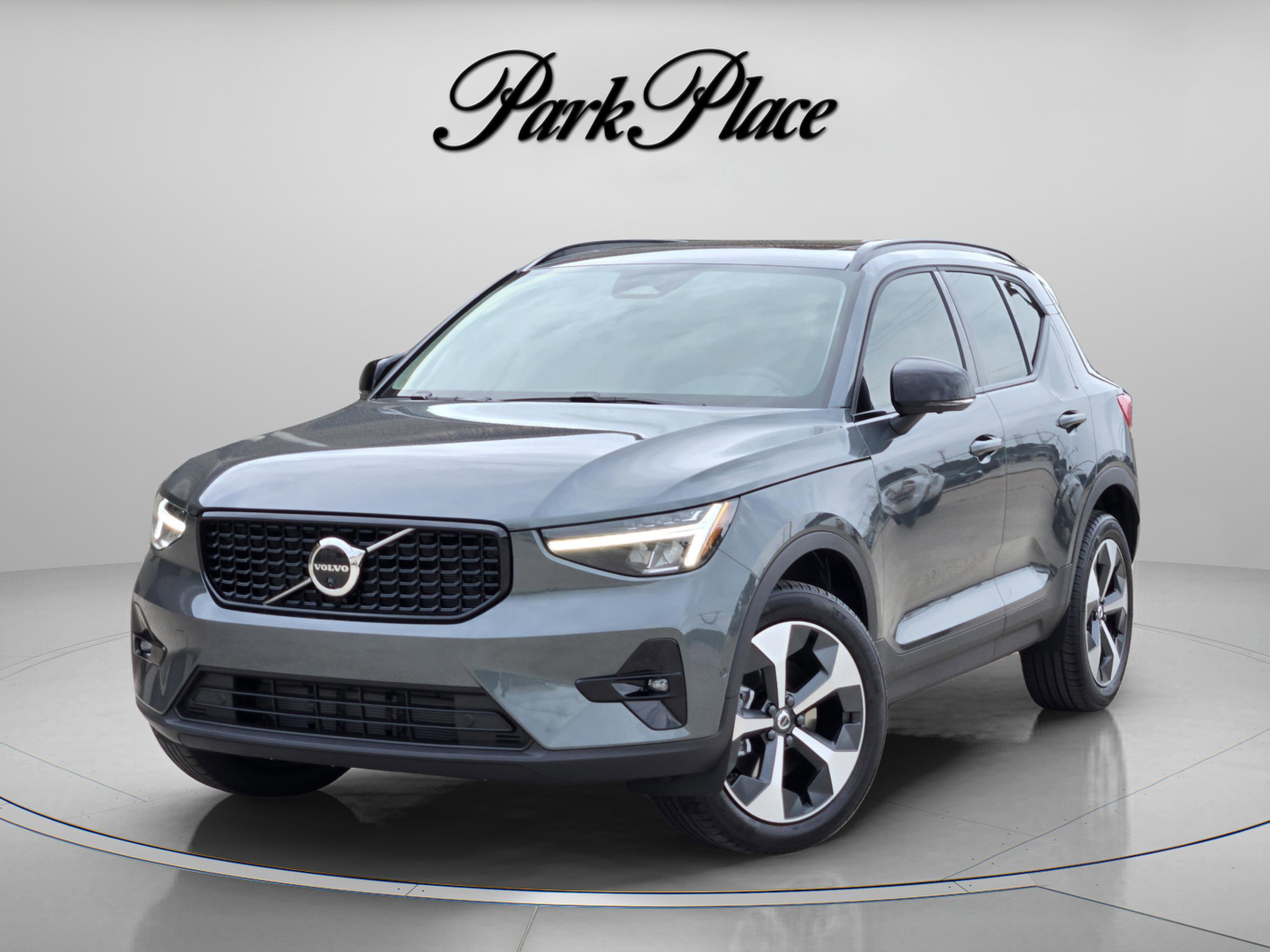 New 2026 Volvo XC40 B4 Plus w/ Protection Package Premier FWD image 1