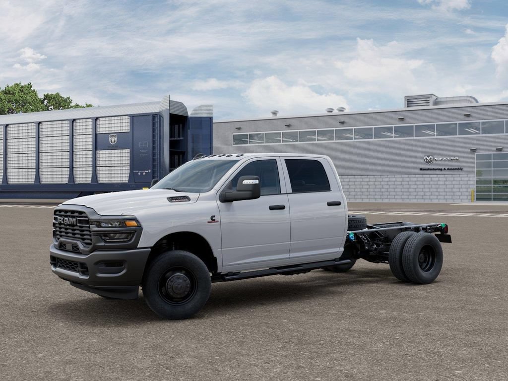 New 2026 RAM 3500 Tradesman AWD/4WD image 2