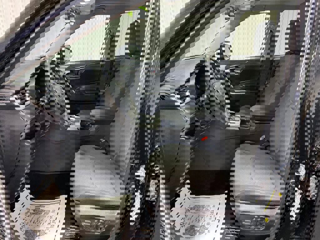Used 2023 Toyota RAV4 XLE image 5
