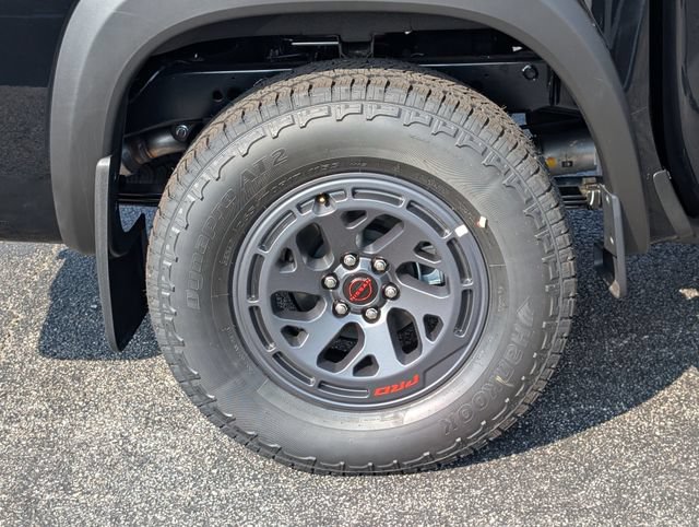 New 2027 Nissan Frontier PRO-4X w/ Tow Package AWD/4WD image 8