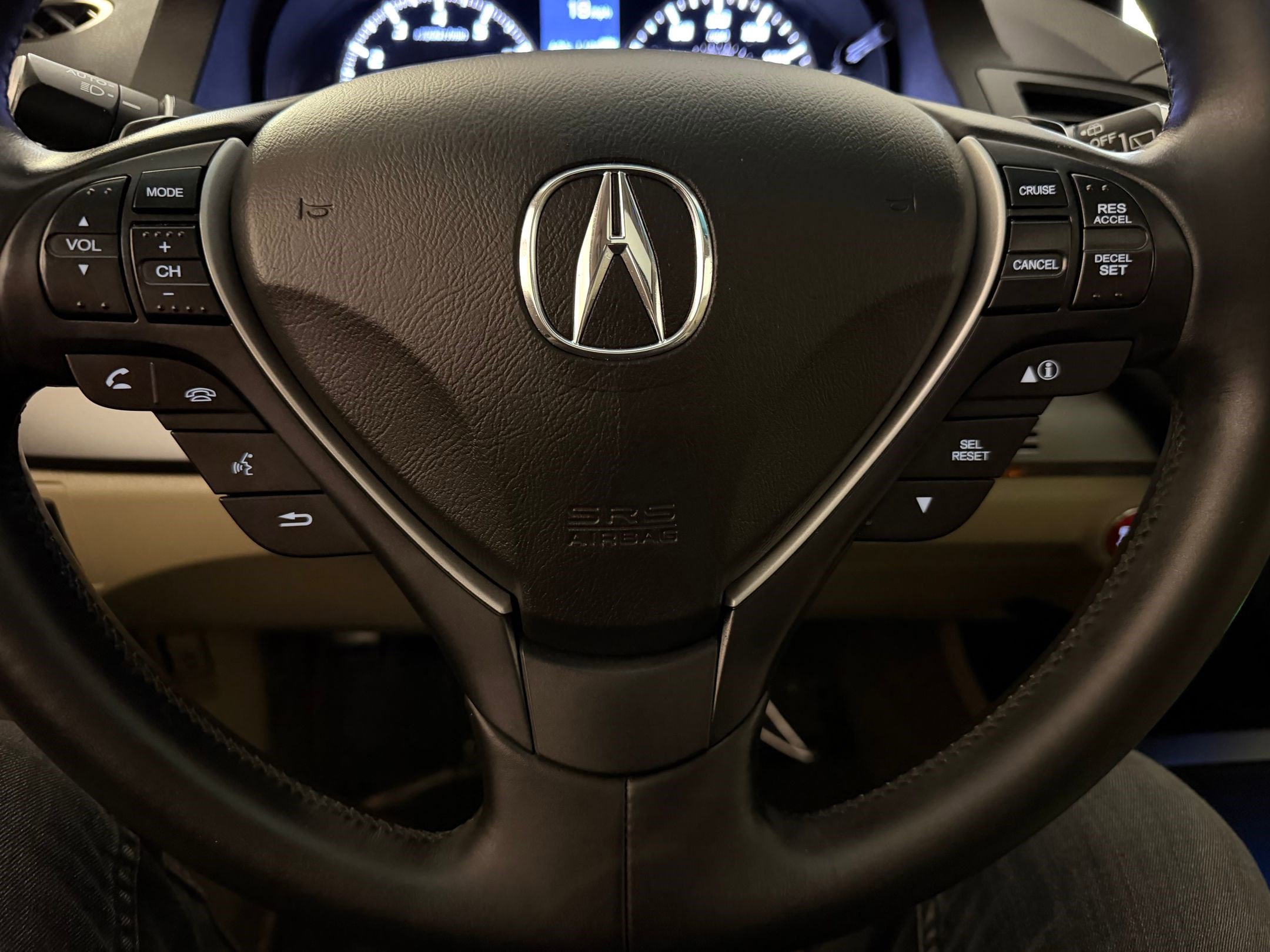 Used 2014 Acura RDX AWD w/ Technology Package image 18