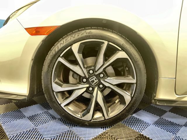 Used 2019 Honda Civic Sport Touring image 10