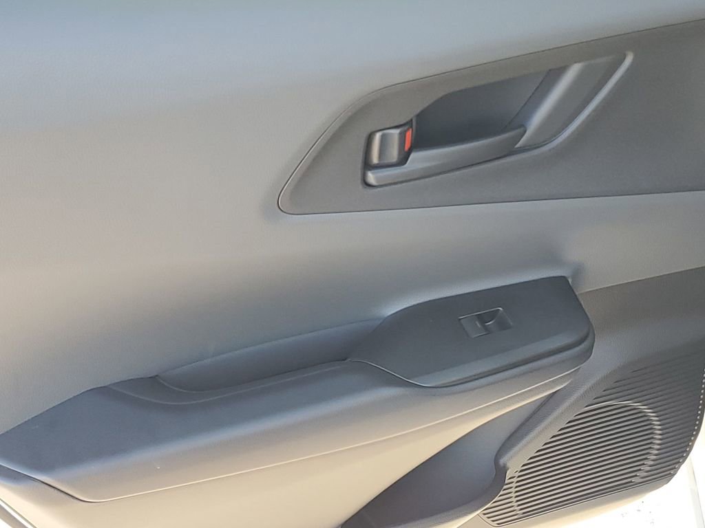 Certified 2025 Toyota Prius LE image 40