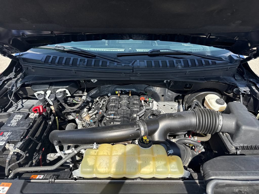 Certified 2021 Ford Expedition Max Platinum RWD image 32