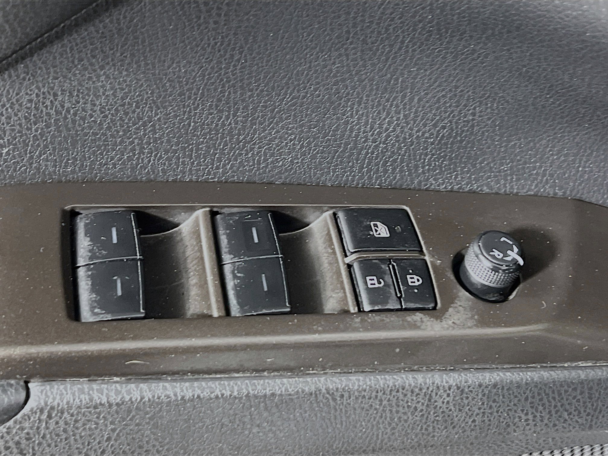 Used 2023 Toyota Camry SE image 17