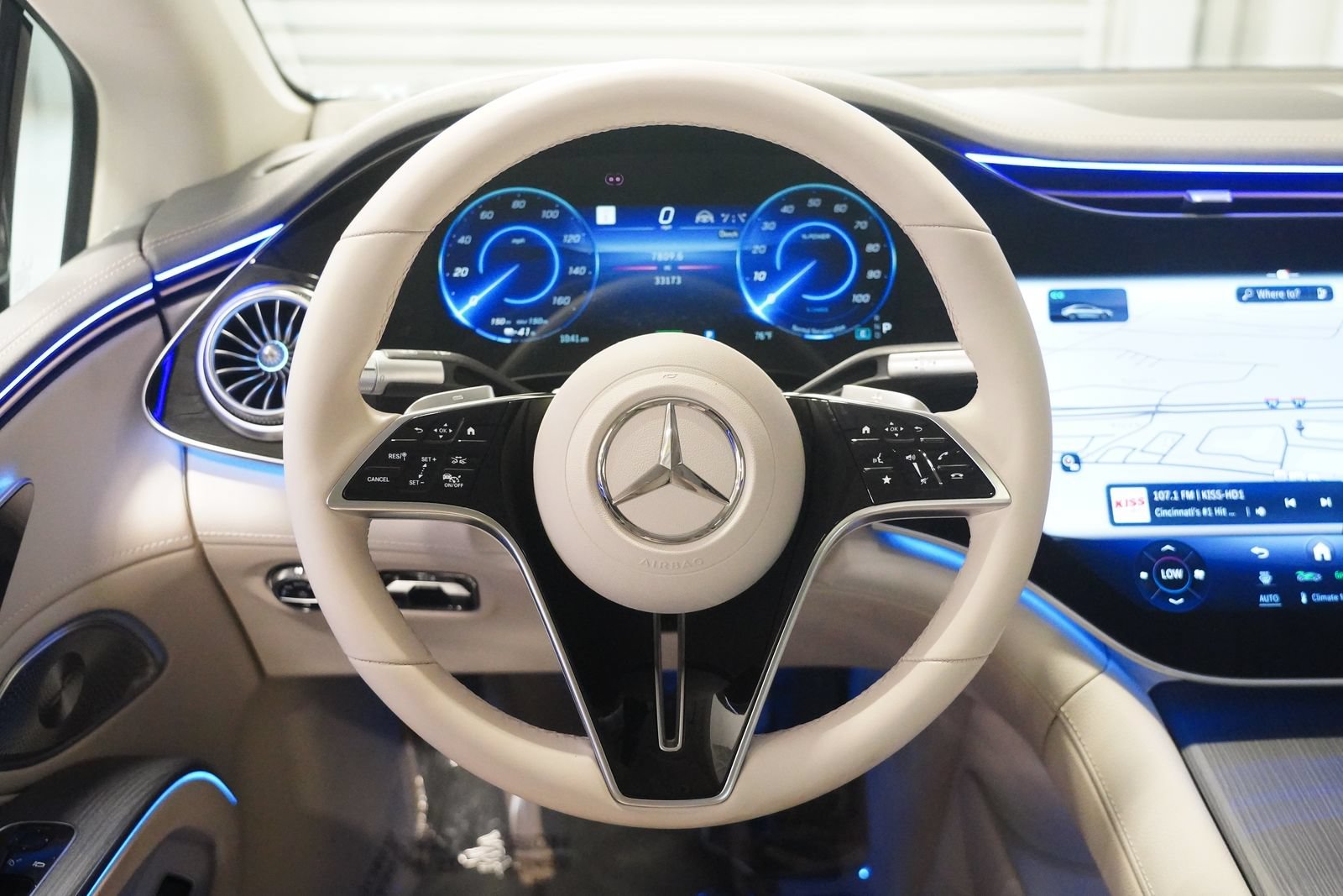 Certified 2023 Mercedes-Benz EQS 580 4MATIC Sedan image 15
