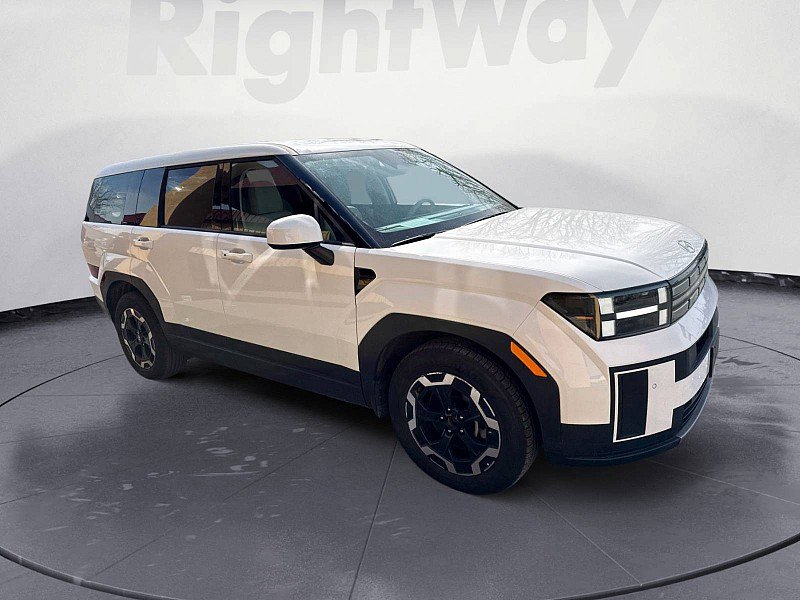 Used 2025 Hyundai Santa Fe SE image 7