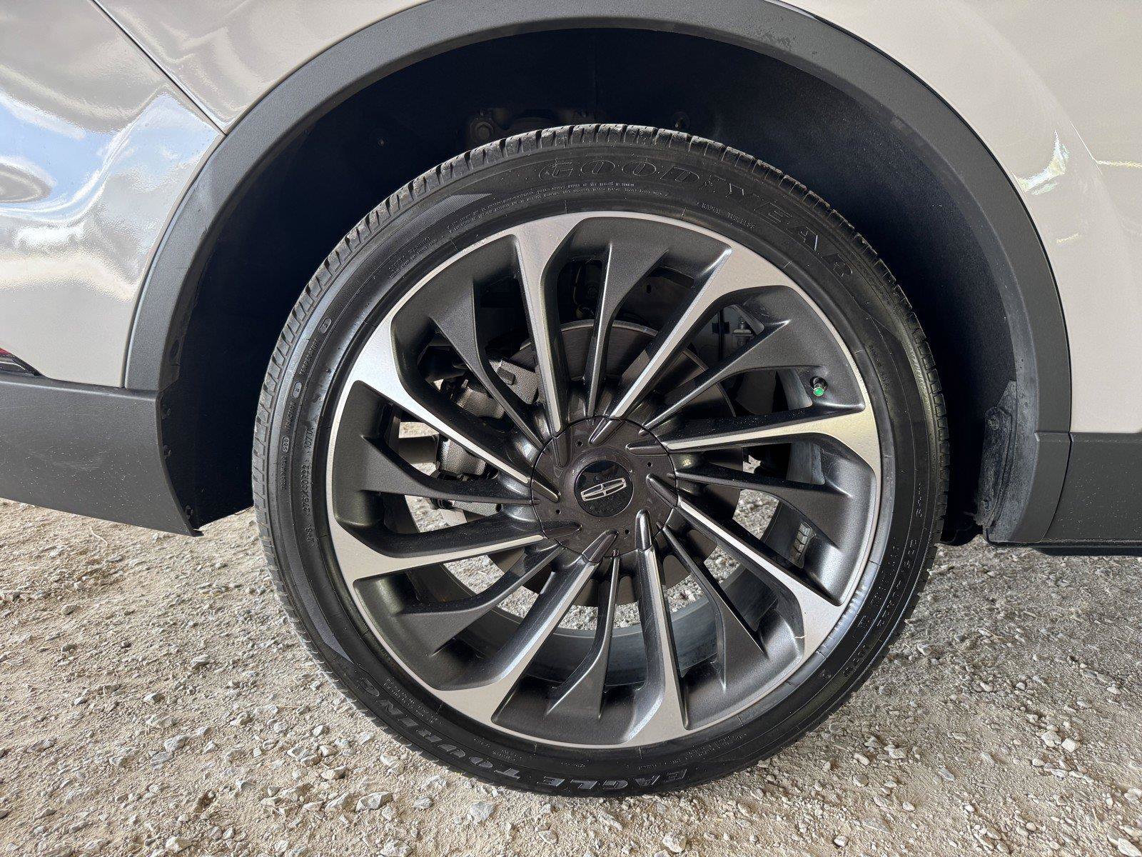 Used 2025 Lincoln Aviator Reserve w/ Equipment Group 201A AWD/4WD image 46