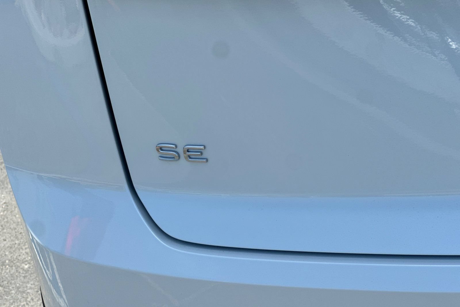 New 2026 Volkswagen Atlas Cross Sport SE AWD/4WD image 7