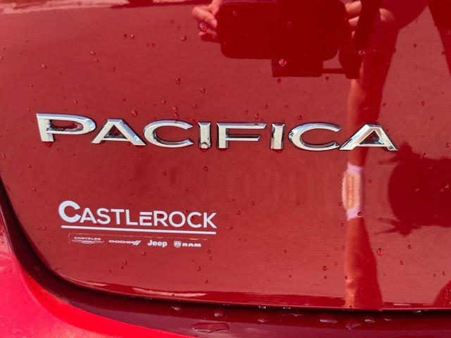New 2026 Chrysler Pacifica Select AWD/4WD image 23
