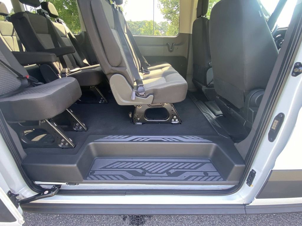 Used 2025 Ford Transit 350 XLT RWD image 13