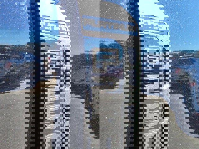 New 2026 Ford F250 Platinum image 40