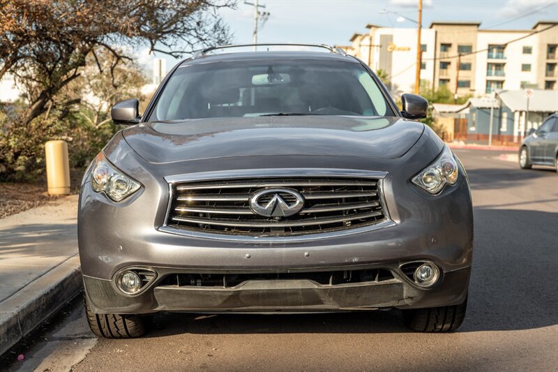 Used 2012 INFINITI FX35 2WD w/ Premium Pkg image 8