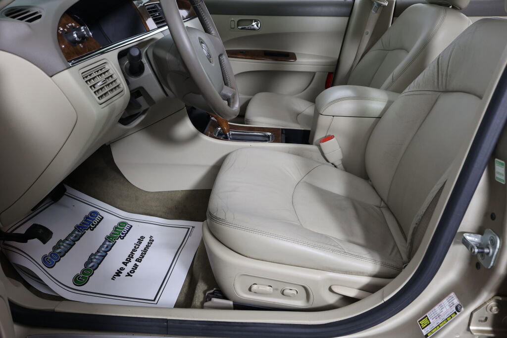 Used 2005 Buick LaCrosse CXL image 13