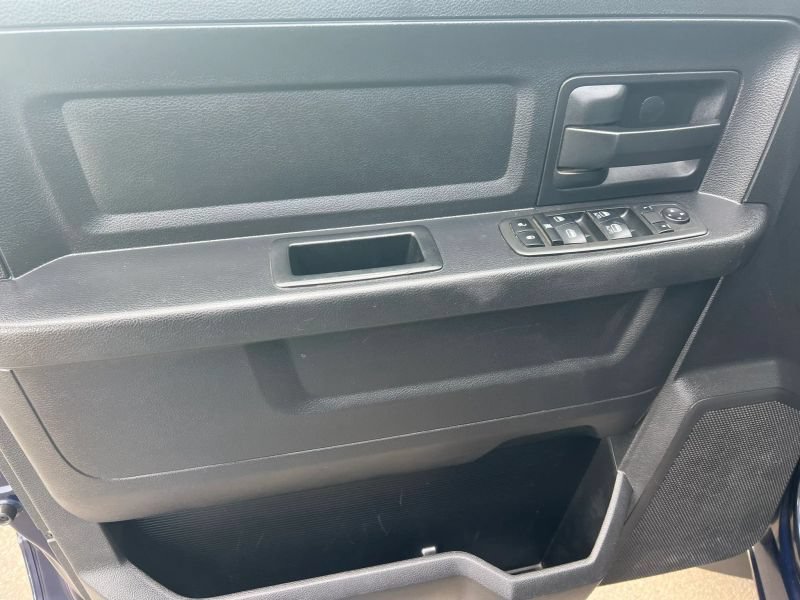 Used 2014 RAM 1500 ST w/ SXT Appearance Group AWD/4WD image 21