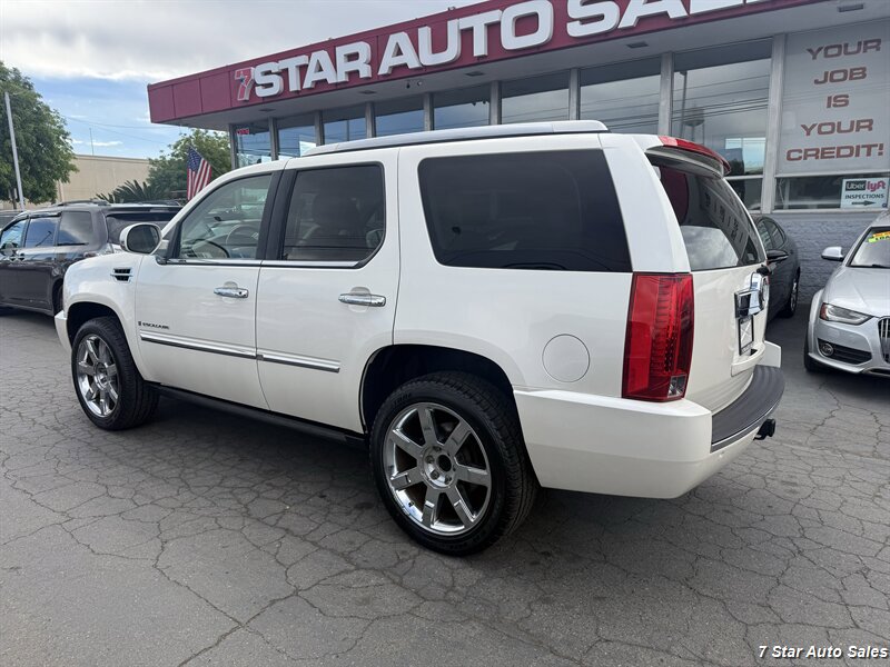 Used 2008 Cadillac Escalade AWD image 4