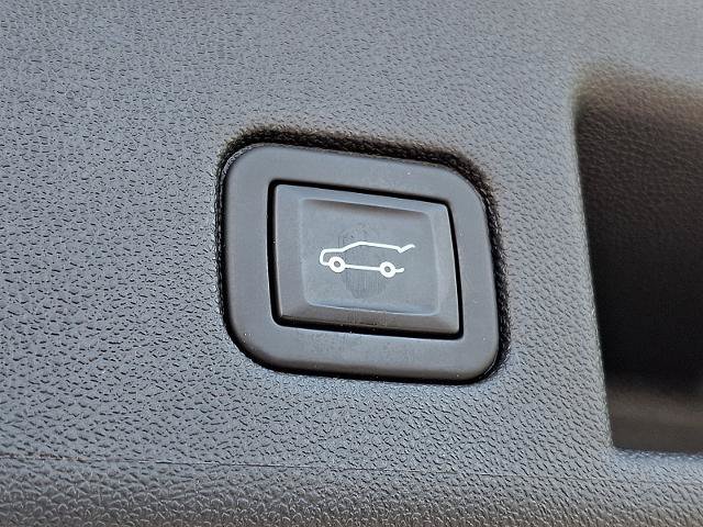 Certified 2020 Chevrolet Equinox LT FWD image 30