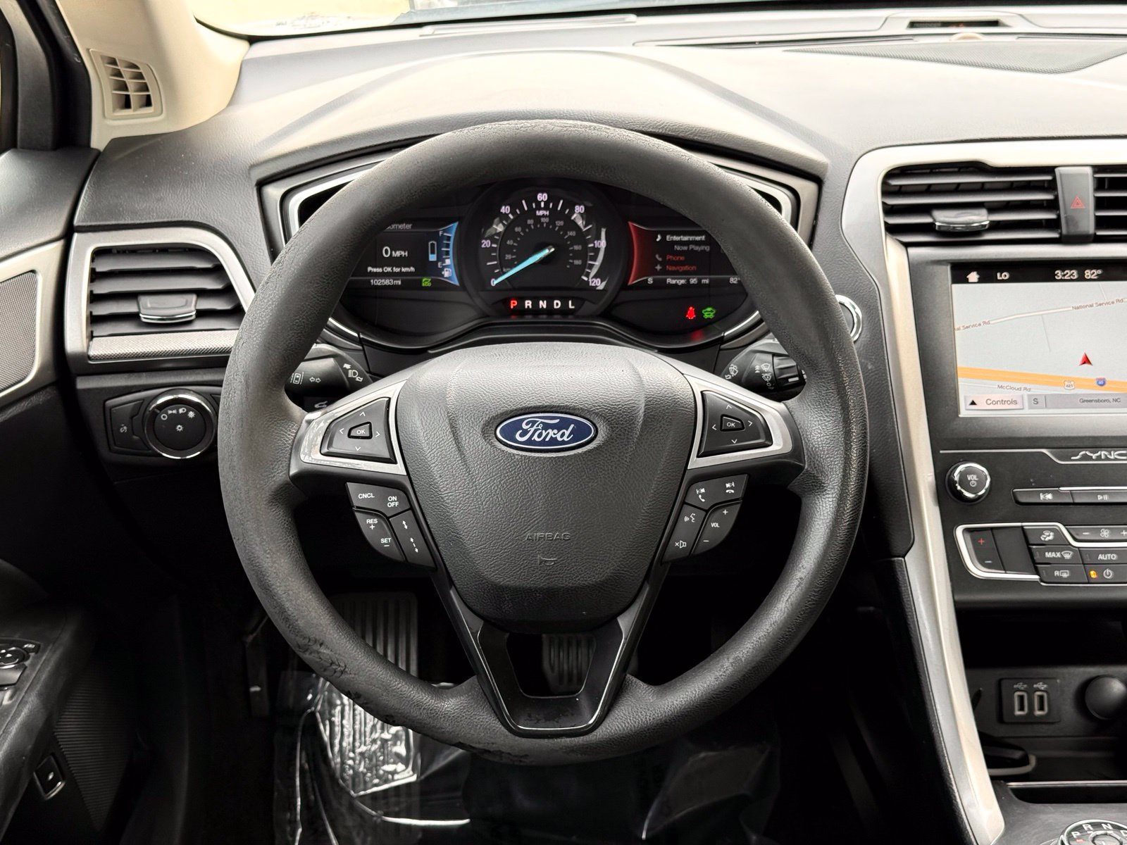 Used 2019 Ford Fusion SE FWD image 23