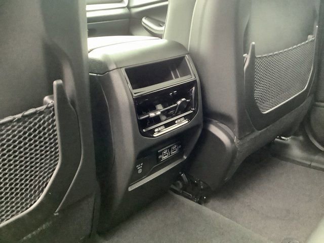 New 2025 Jeep Grand Cherokee Altitude image 27