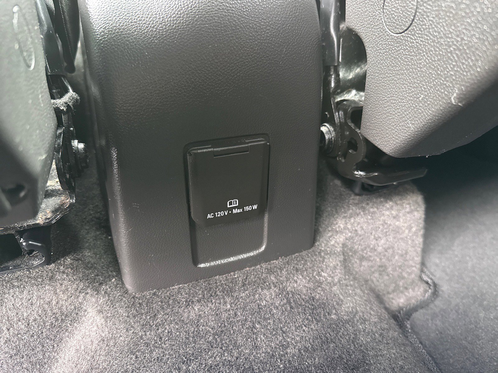 Used 2019 Chevrolet Trax LT w/ LT Convenience Package image 27