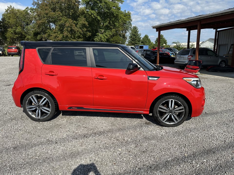 Used 2019 Kia Soul + image 4