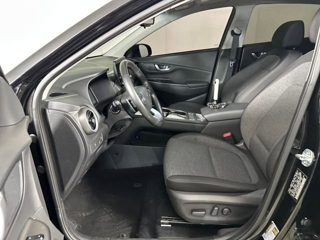 Used 2023 Hyundai Kona SEL FWD image 11