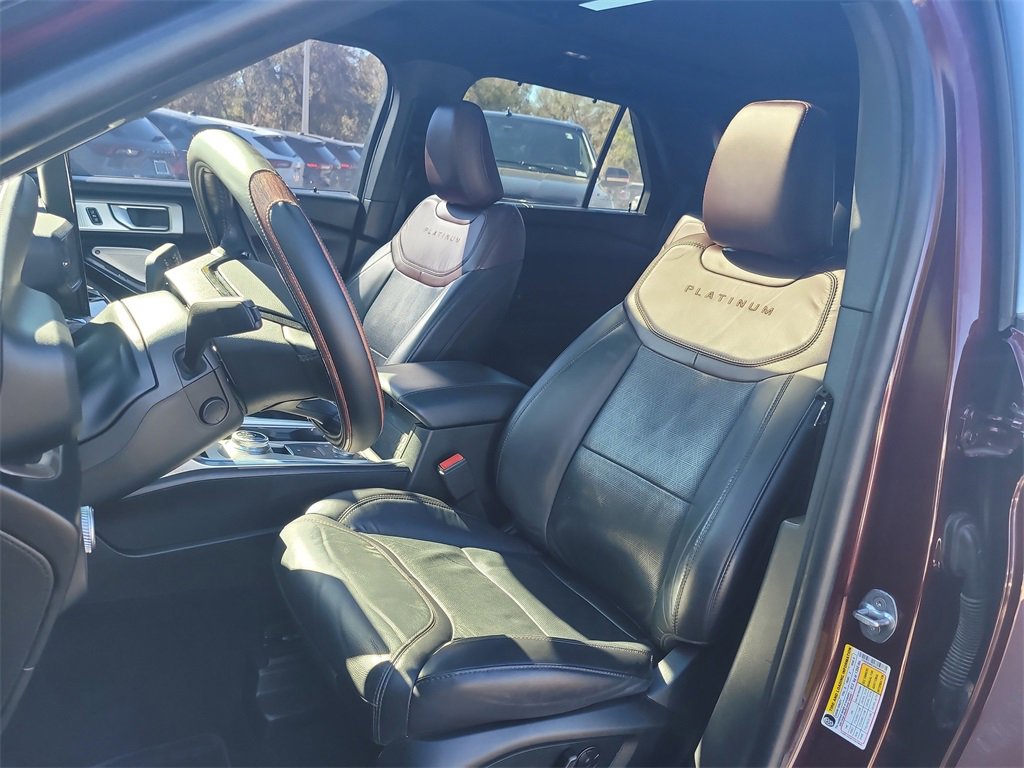 Certified 2022 Ford Explorer Platinum w/ Equipment Group 601A image 20