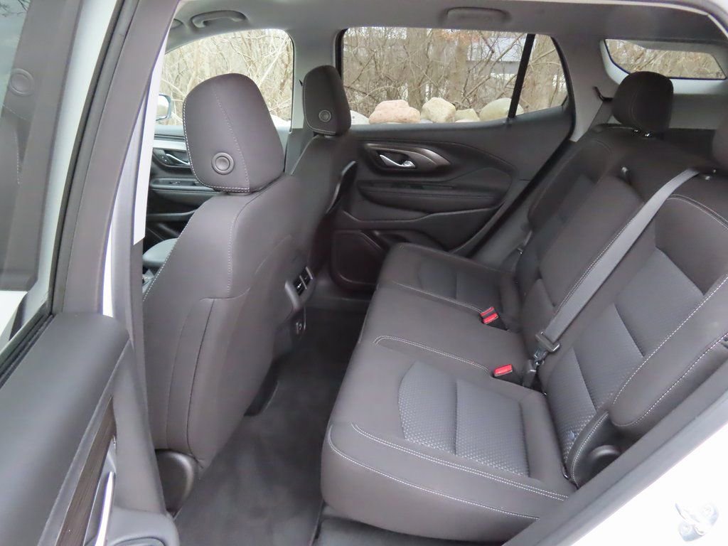 Certified 2023 GMC Terrain SLE w/ Driver Convenience Package image 25