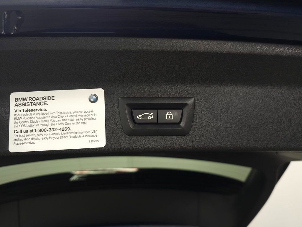 Used 2023 BMW X3 xDrive30i w/ Premium Package w/ZPA image 9