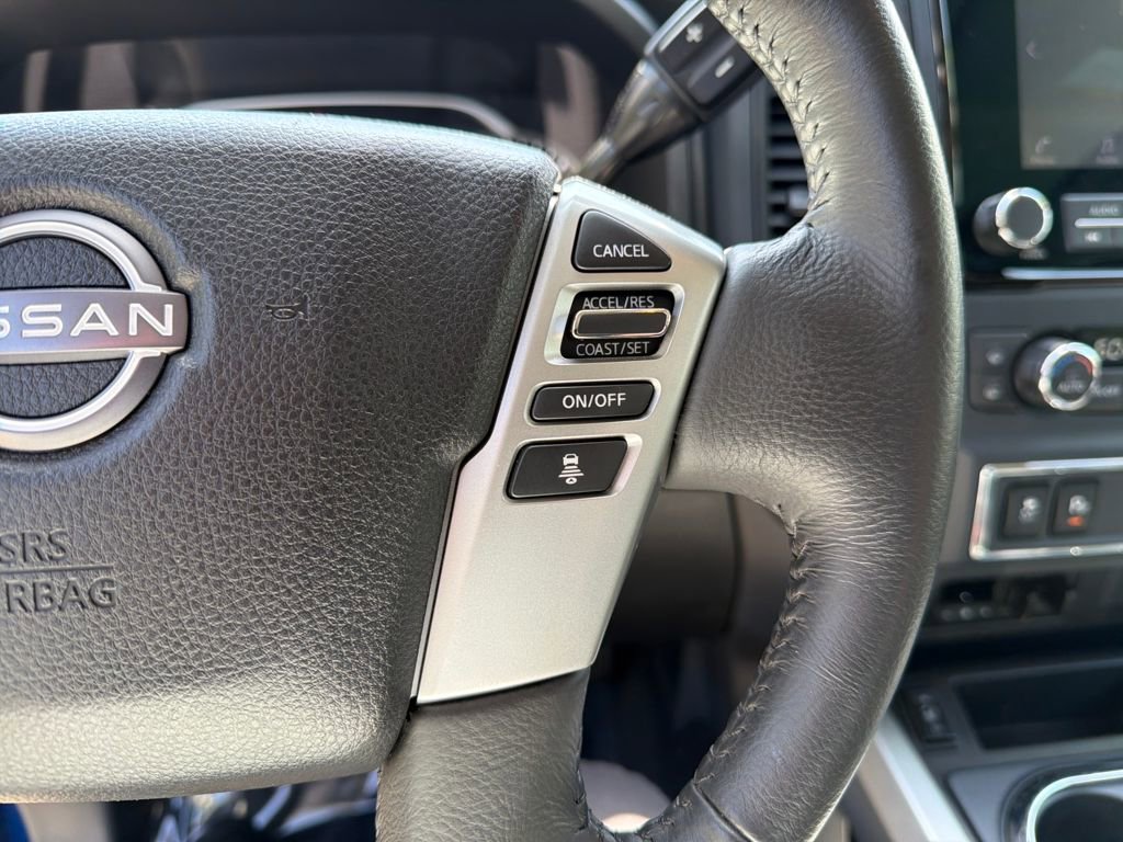 Used 2024 Nissan Titan SV w/ SV Convenience Package image 23