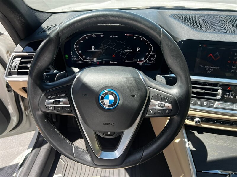 Used 2022 BMW 330e xDrive w/ Driving Assistance Package AWD/4WD image 25
