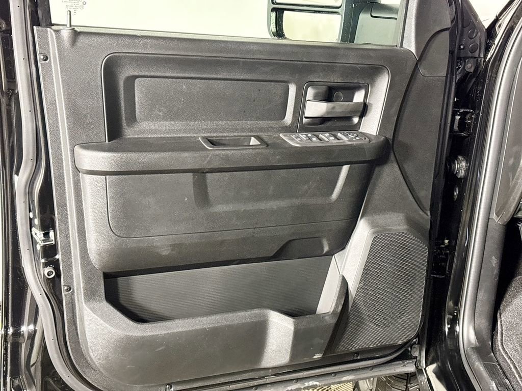 New 2026 RAM 3500 Tradesman image 10