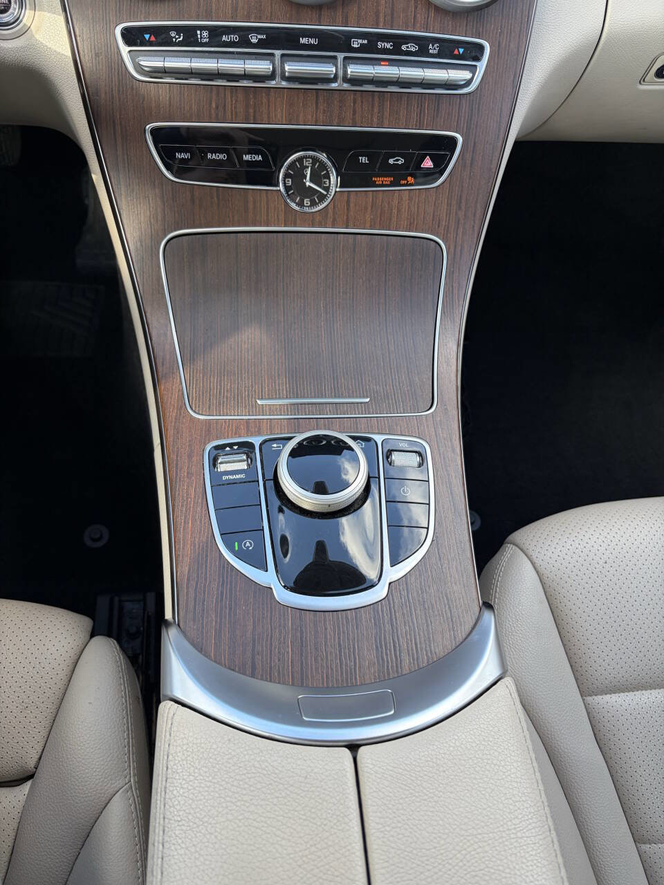 Used 2020 Mercedes-Benz C 300 4MATIC Sedan image 24