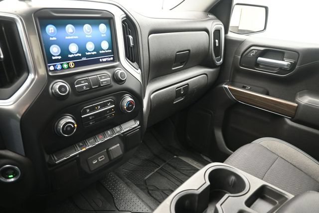 Used 2019 Chevrolet Silverado 1500 LT Trail Boss AWD/4WD image 28