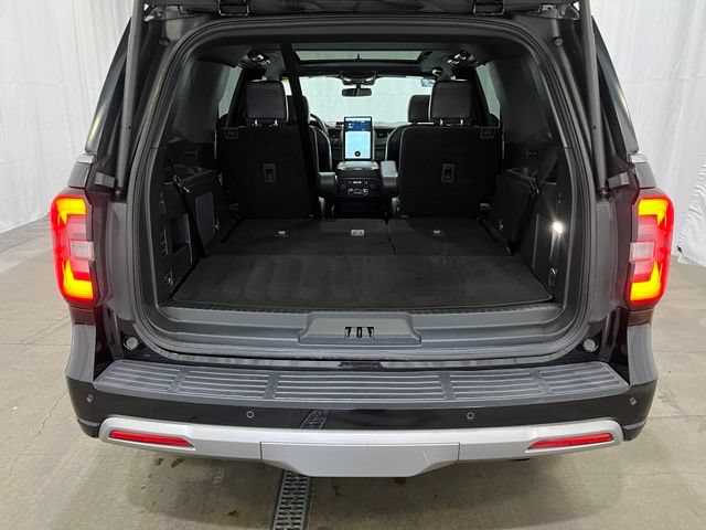 Used 2022 Ford Expedition Platinum AWD/4WD image 14