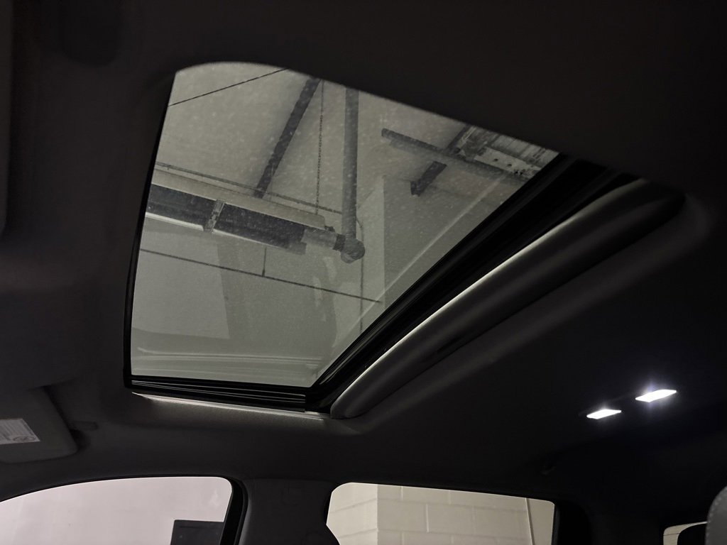 Used 2020 GMC Sierra 2500 Denali w/ Denali Ultimate Package image 3