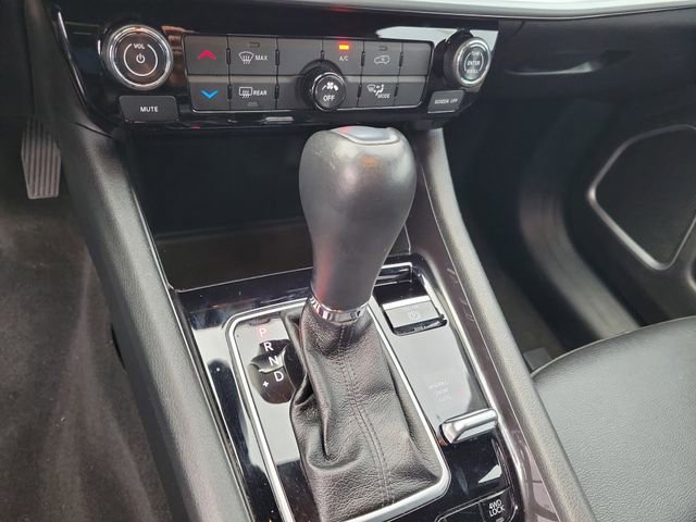 Used 2024 Jeep Compass Latitude w/ Altitude Special Edition image 24