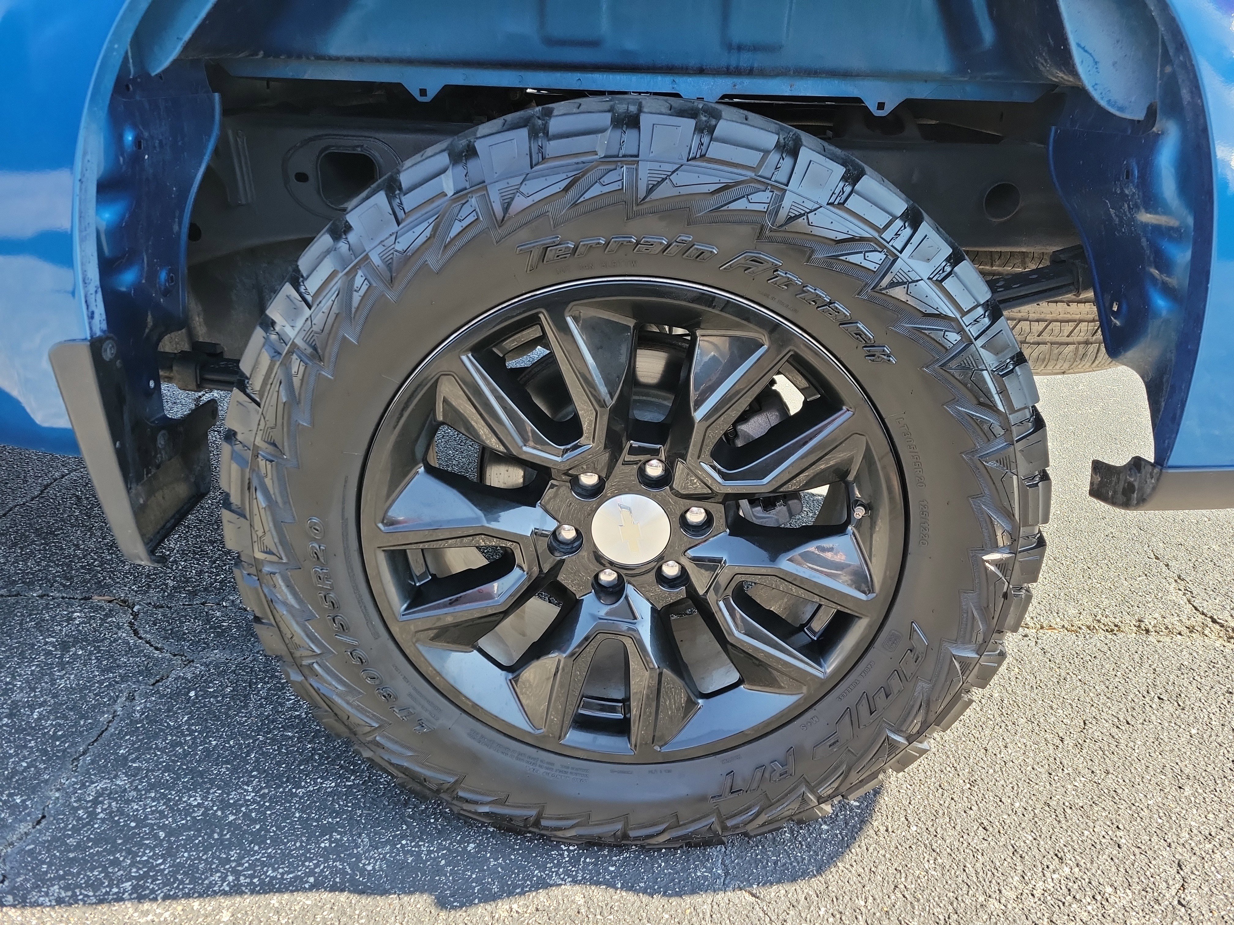 Used 2022 Chevrolet Silverado 1500 Custom image 23