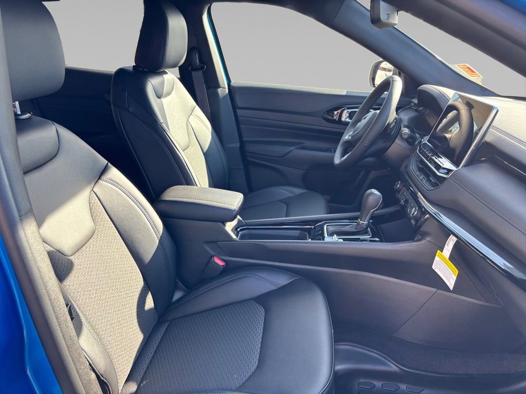 New 2026 Jeep Compass Latitude image 18