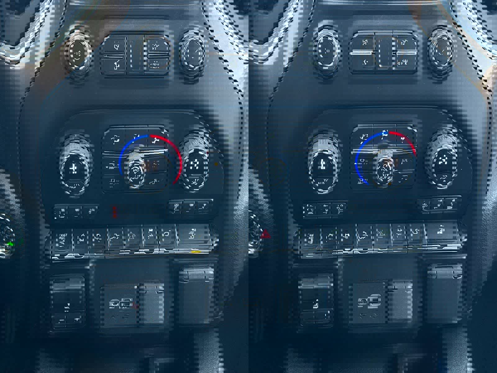 Used 2023 Chevrolet Silverado 2500 High Country image 20