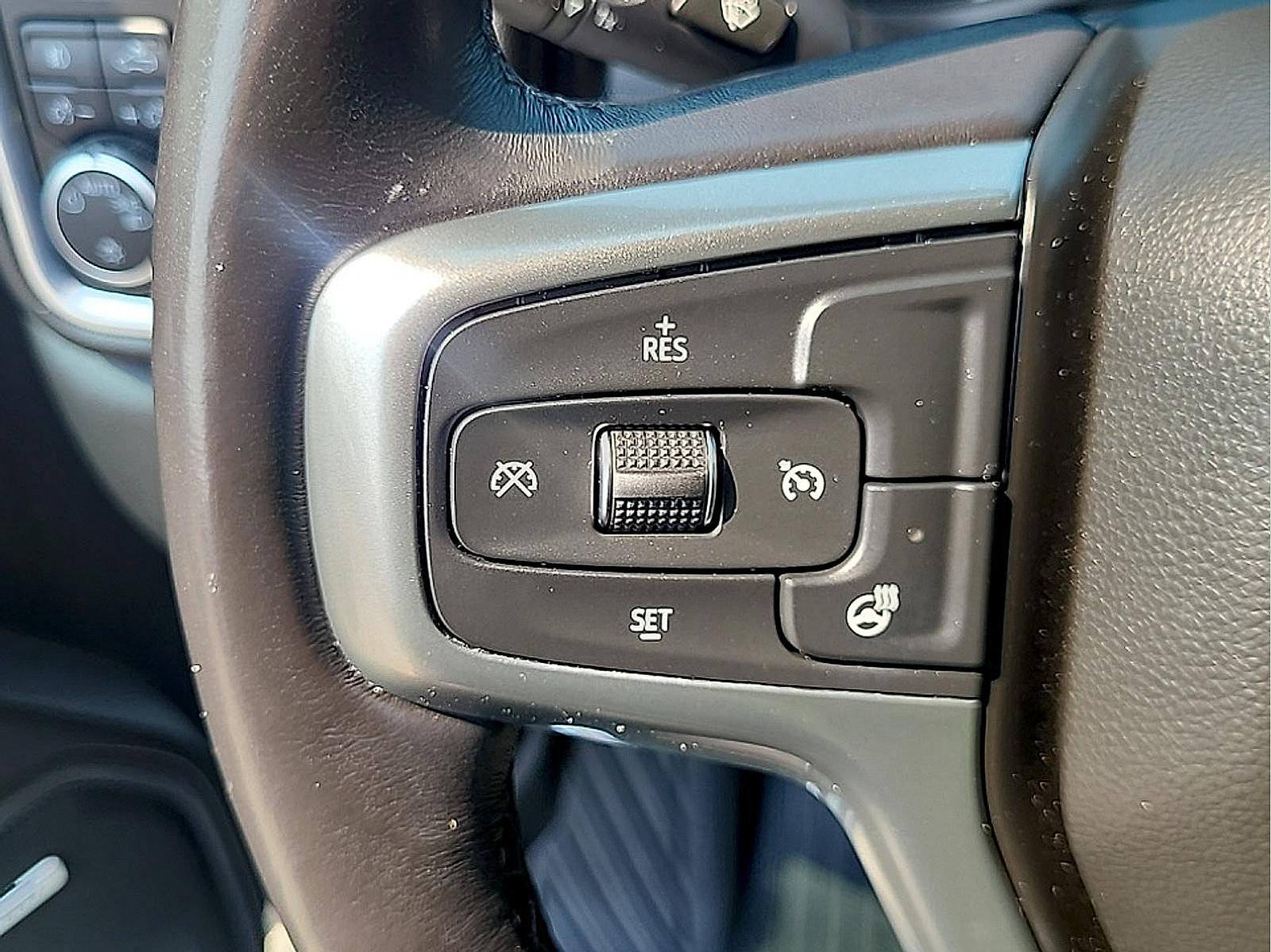 Used 2021 Chevrolet Silverado 1500 LT Trail Boss w/ Convenience Package II AWD/4WD image 19