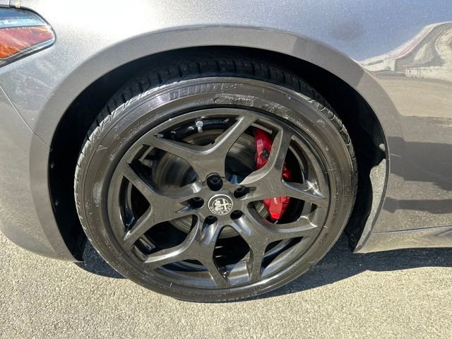 Used 2023 Alfa Romeo Giulia Ti w/ Active Assist Plus Package image 14