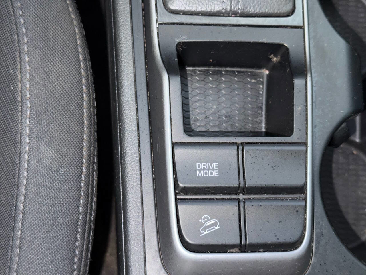 Used 2016 Hyundai Tucson SE image 33