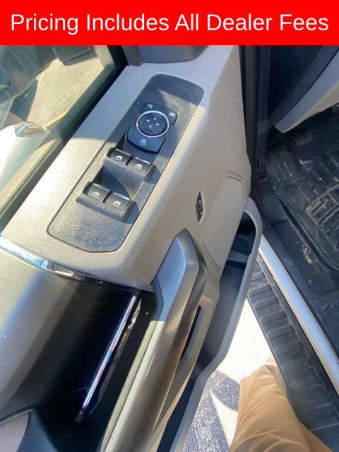 Used 2022 Ford F250 XLT w/ Black Appearance Package AWD/4WD image 11