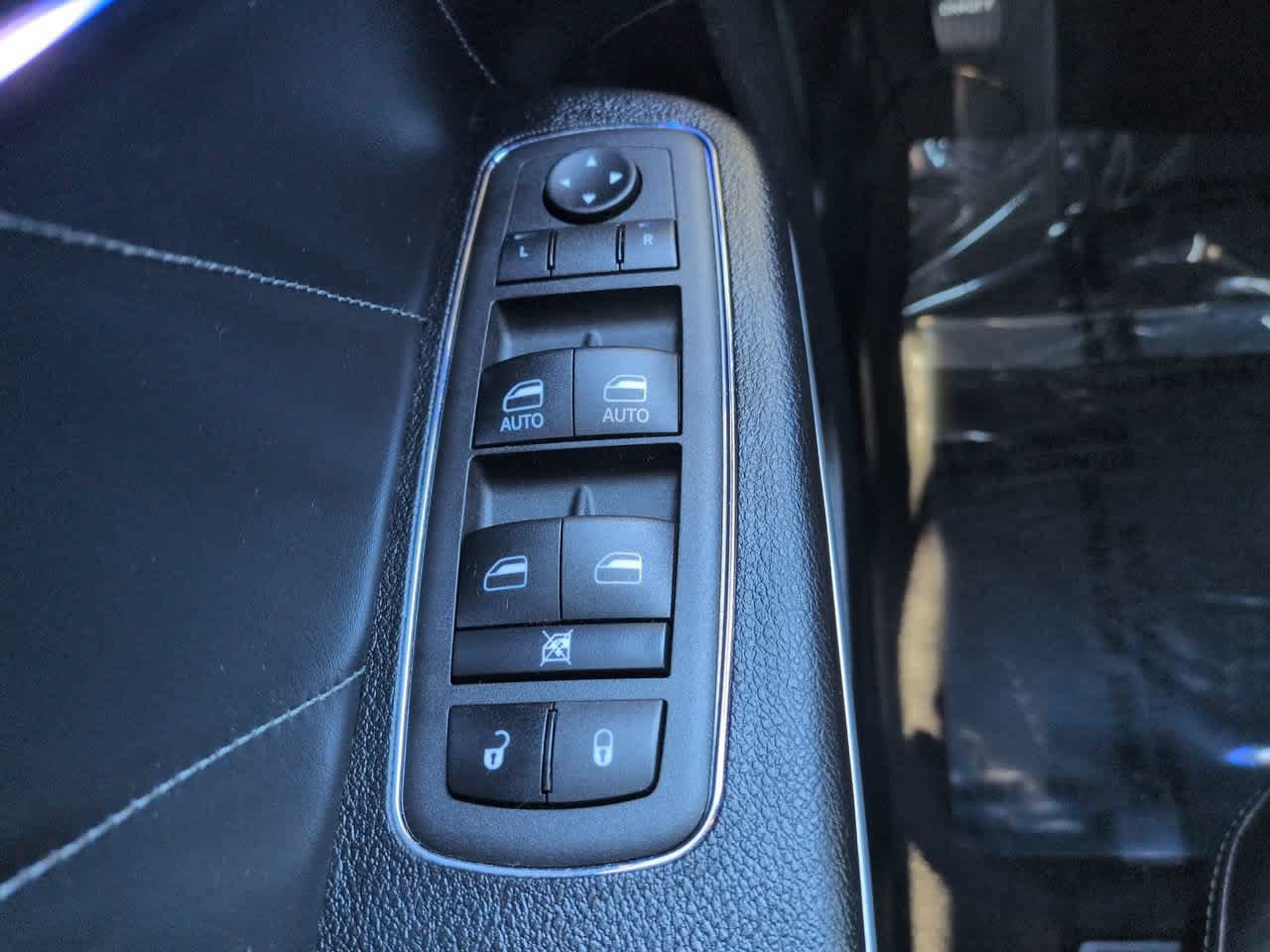 Used 2022 Dodge Charger Scat Pack RWD image 23