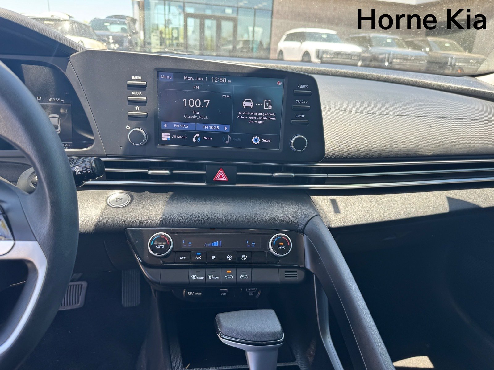 Used 2023 Hyundai Elantra SEL FWD image 20