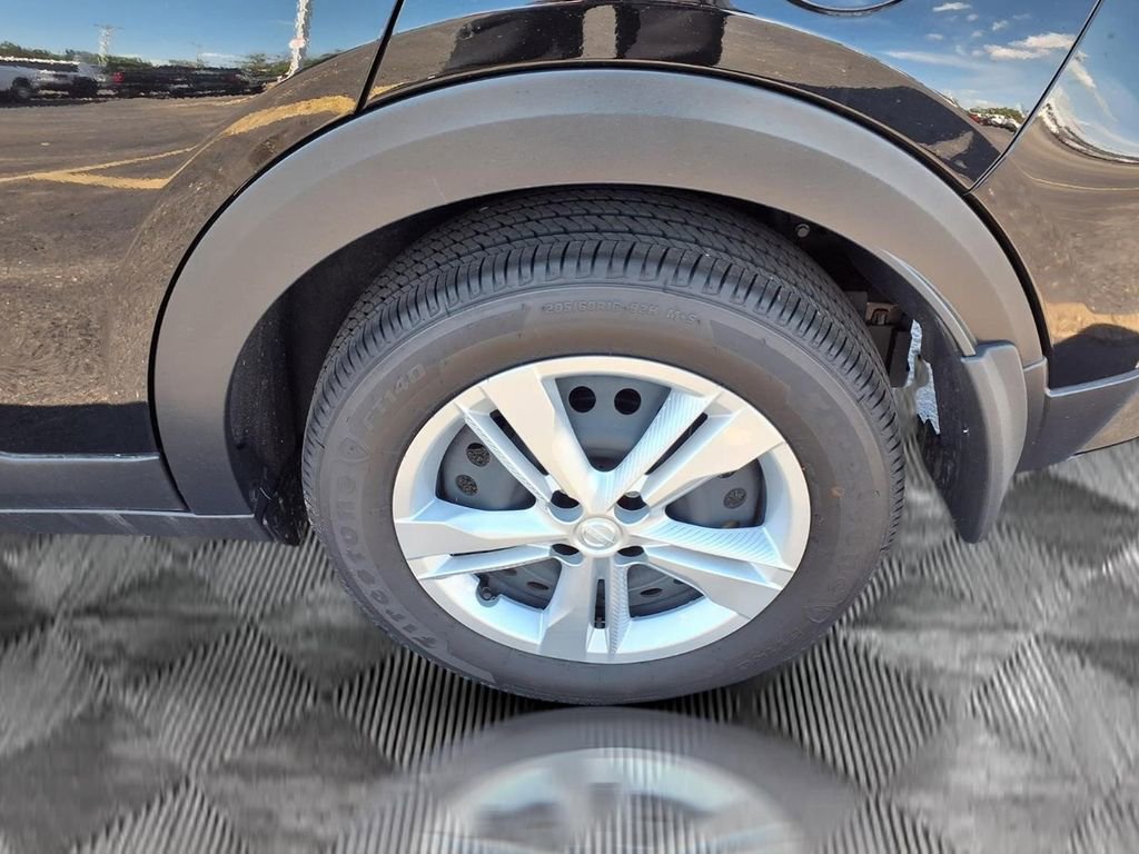 Used 2025 Nissan Kicks Play S FWD image 22