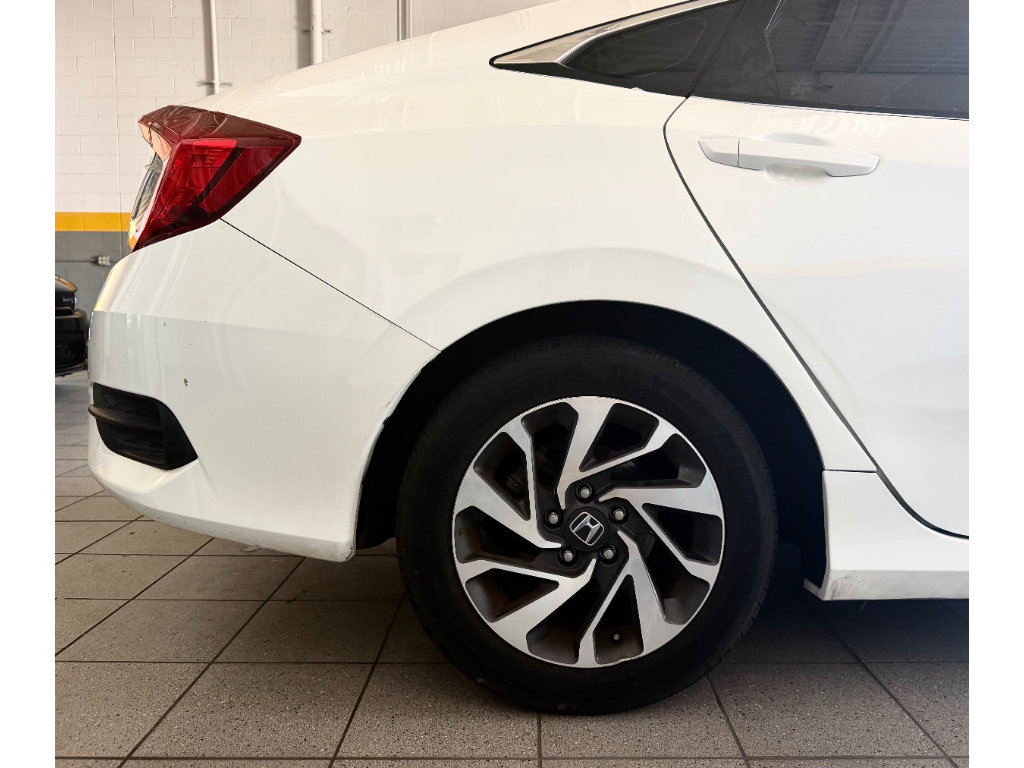 Used 2017 Honda Civic EX image 7