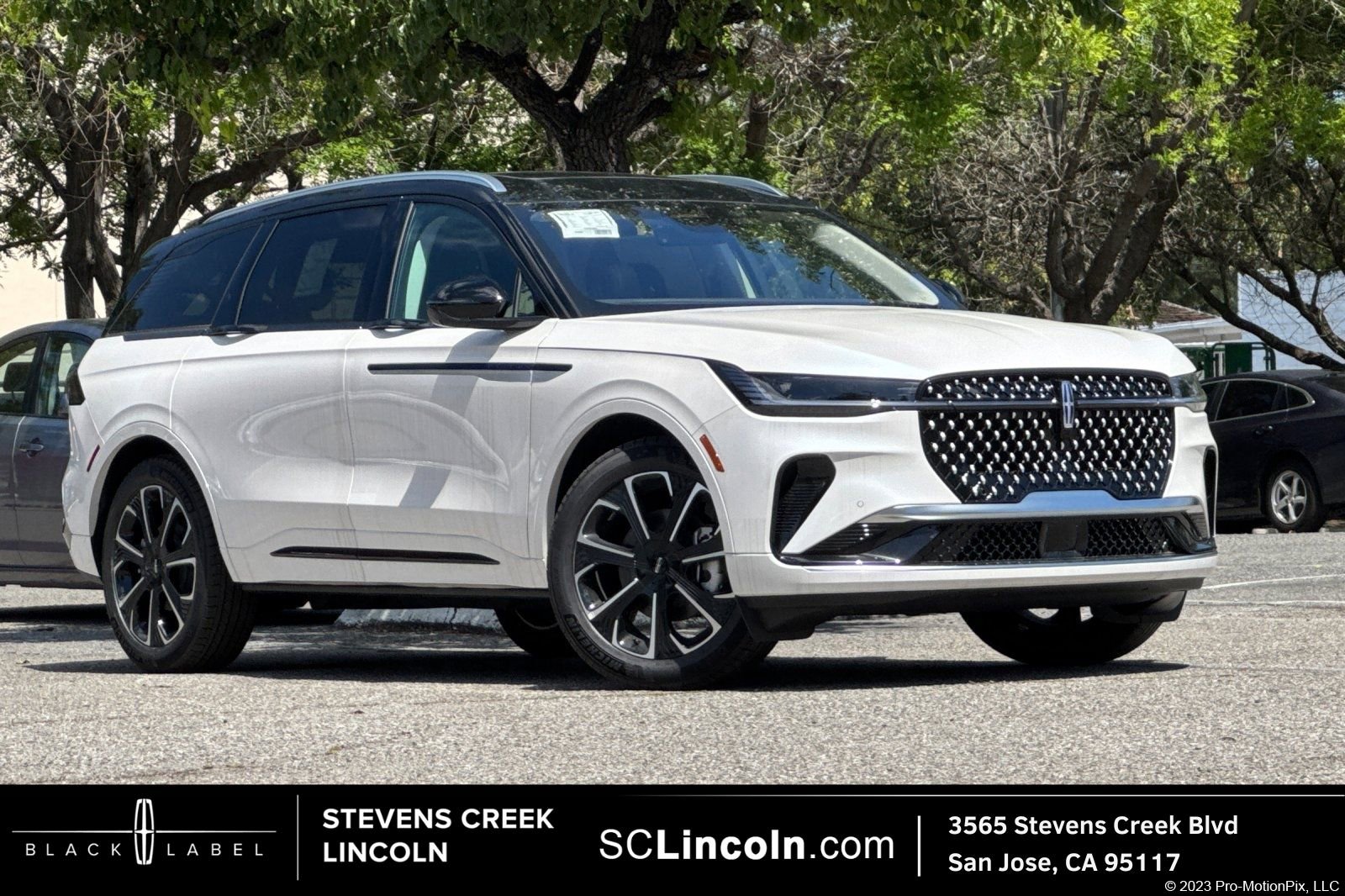 New 2026 Lincoln Nautilus Reserve AWD/4WD image 1